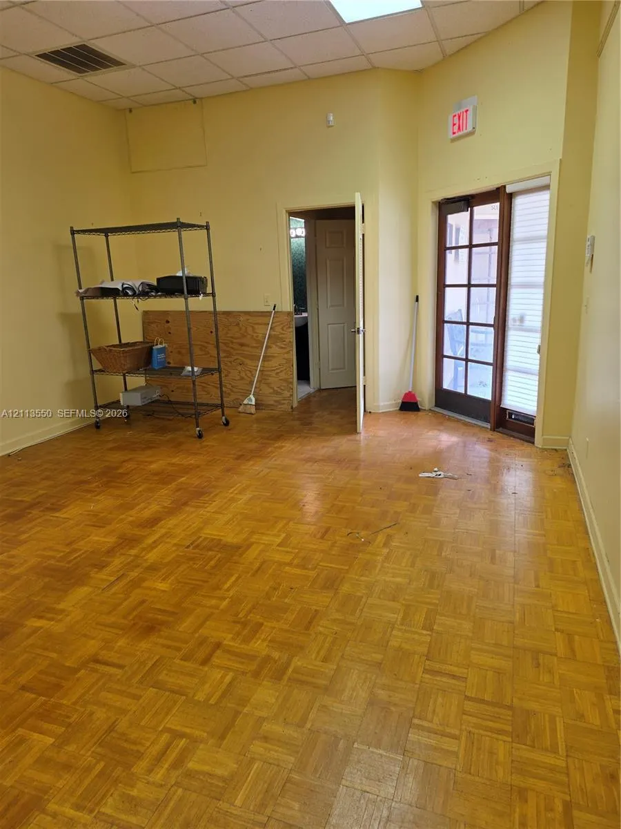 11970 SE Dixie Highway #1