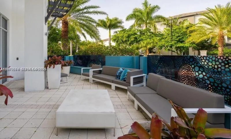 320 Franklin Club Drive #Lantana