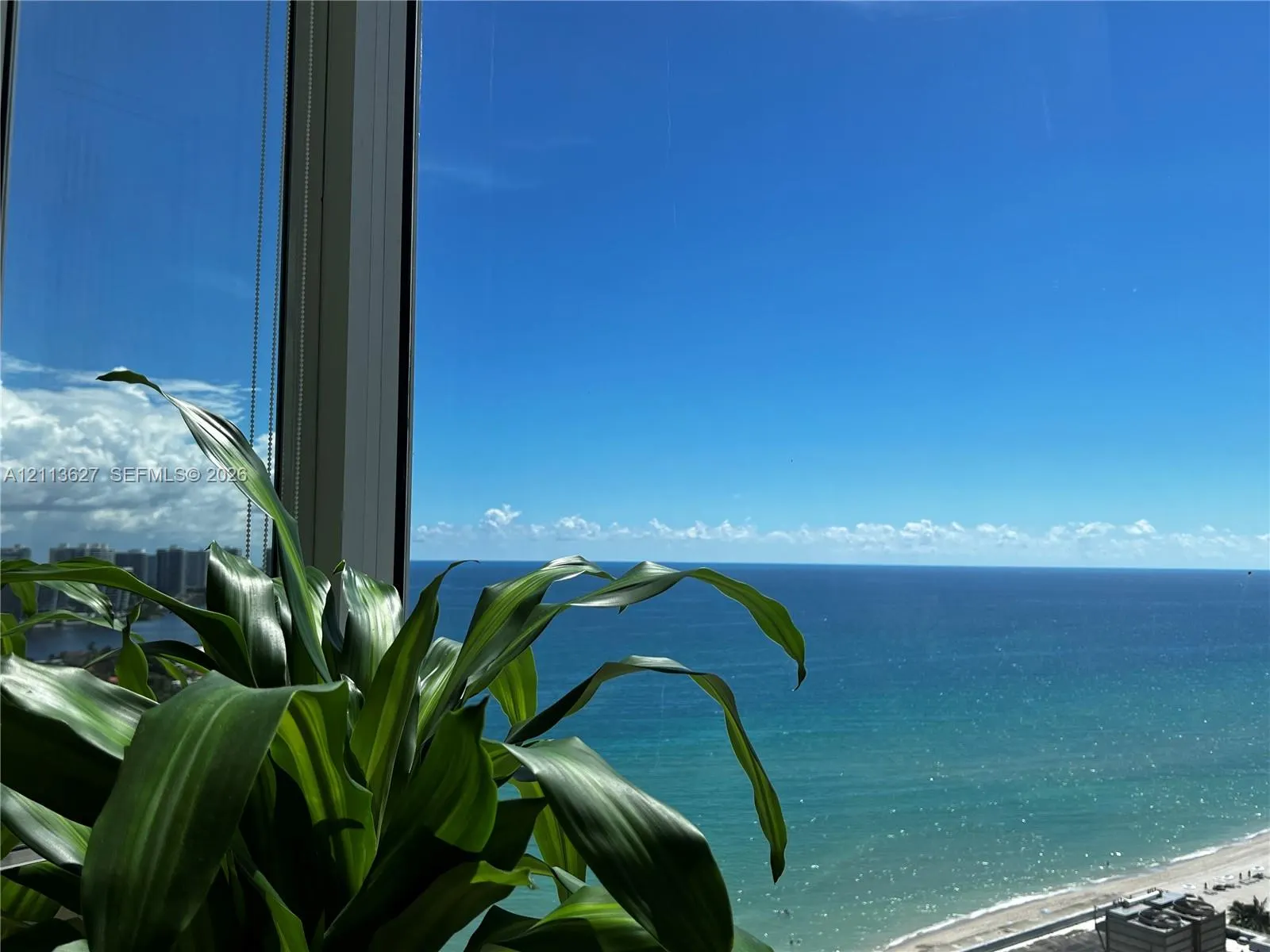 19333 Collins Avenue #2410