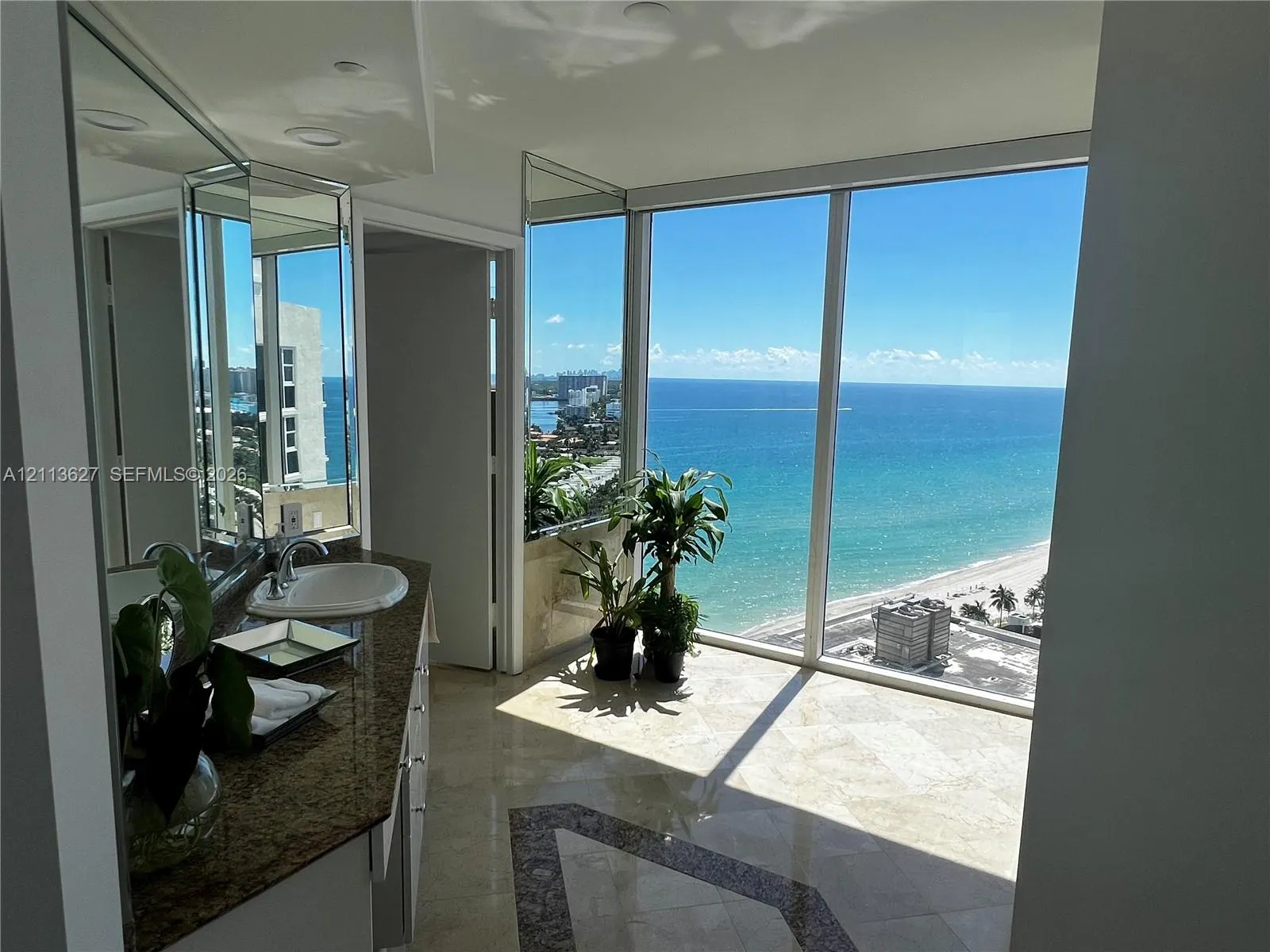 19333 Collins Avenue #2410