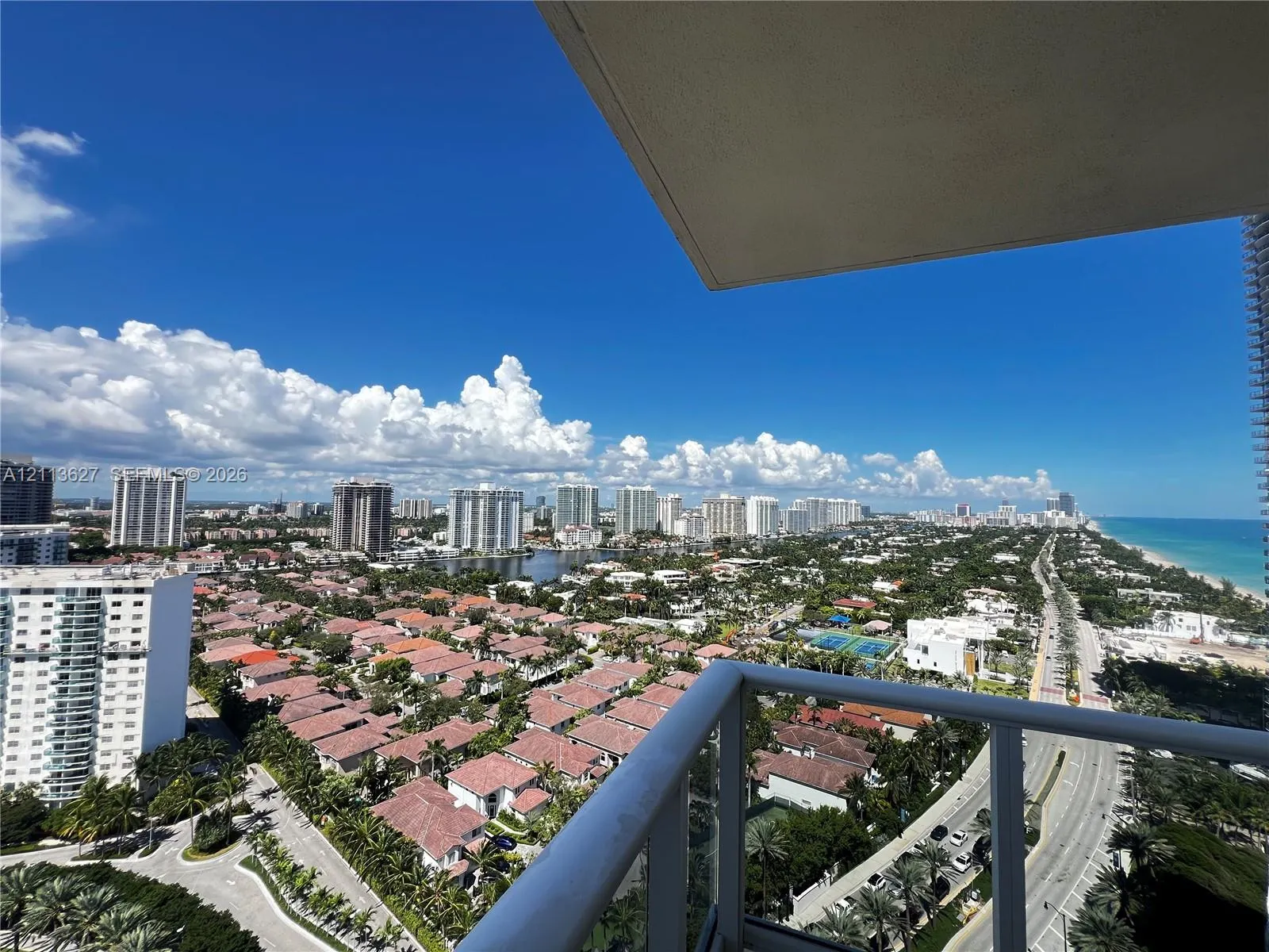 19333 Collins Avenue #2410