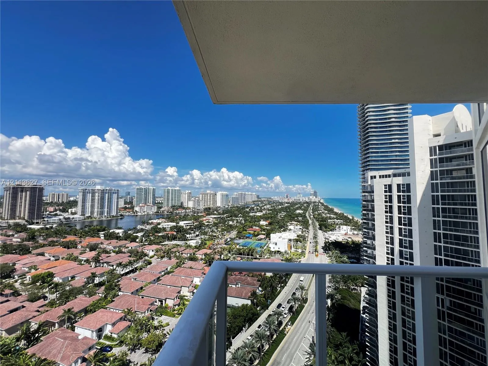 19333 Collins Avenue #2410