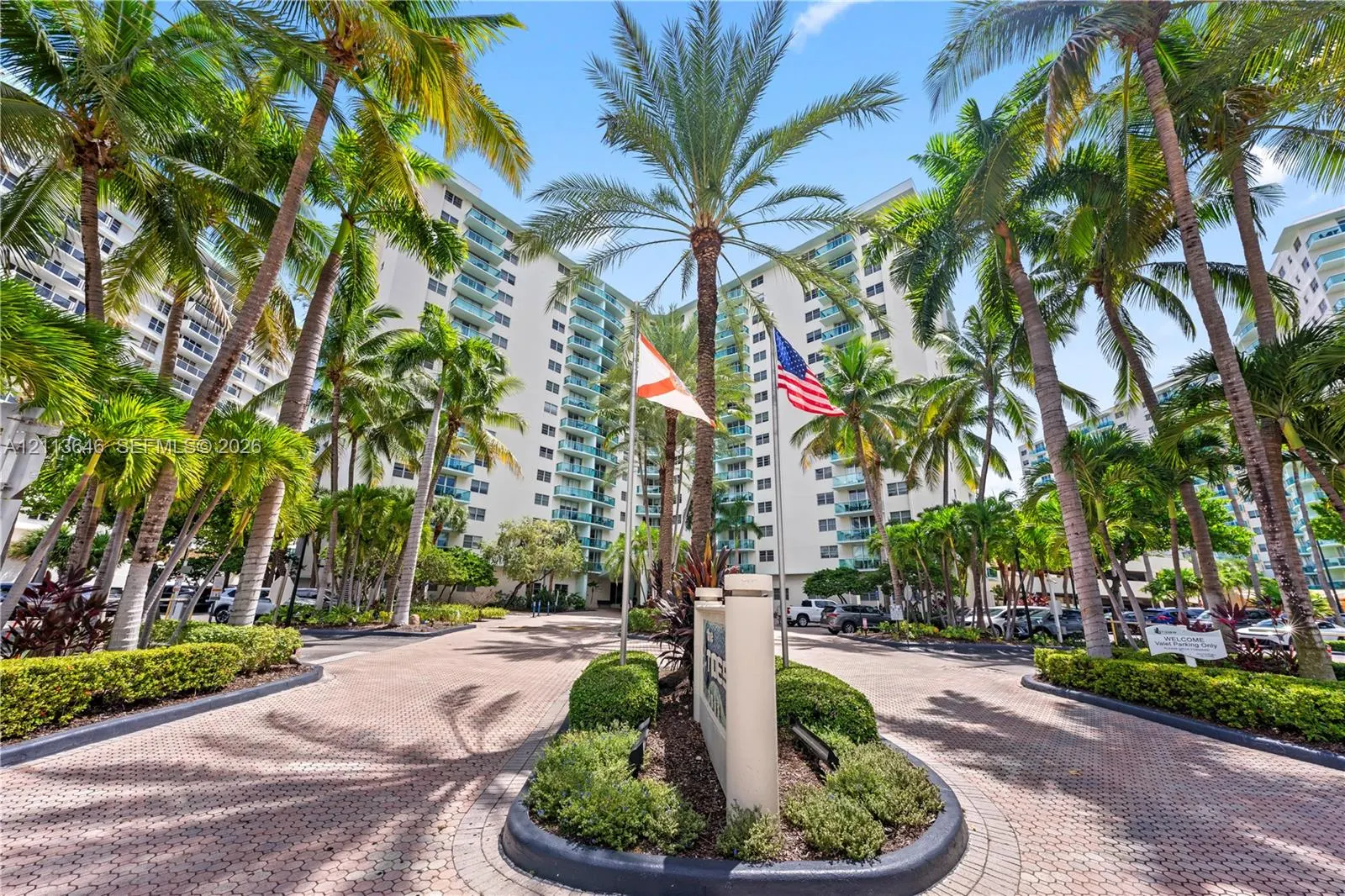 3801 S Ocean Drive #4B