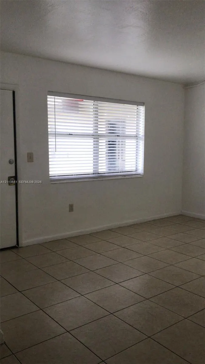 1545 NW 8th Avenue #104