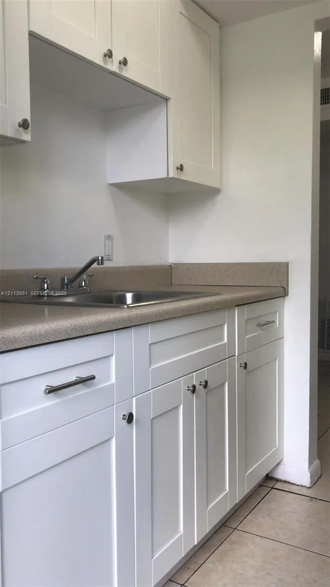 1545 NW 8th Avenue #104