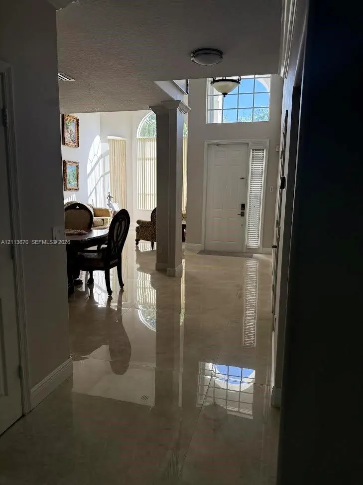 1600 W Classical Boulevard