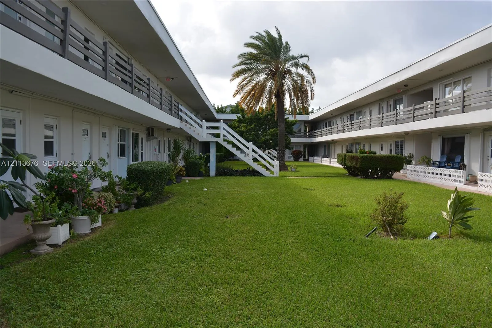 2700 NE 135th Street #31