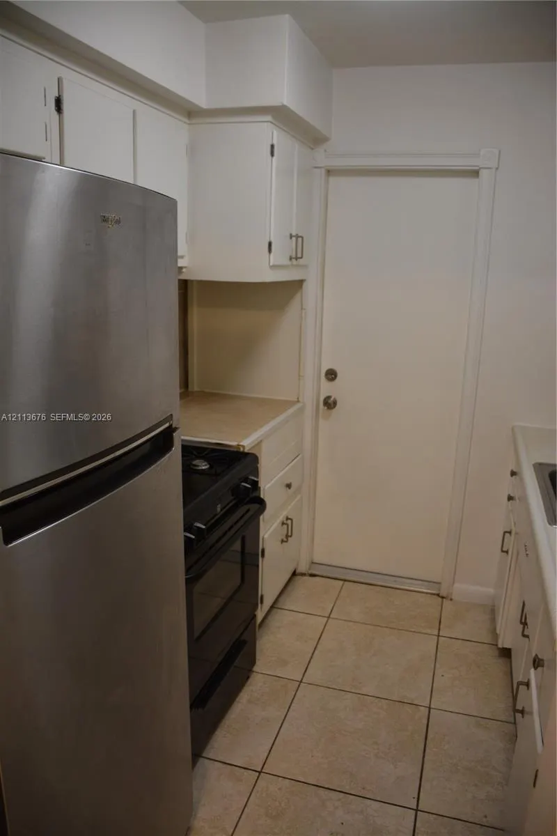 2700 NE 135th Street #31
