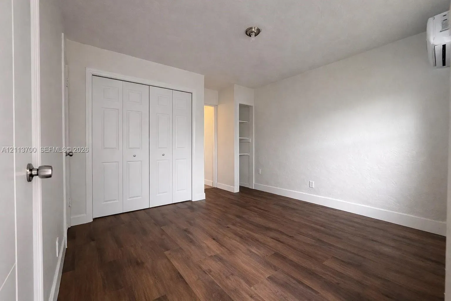2707 Lincoln Street #17-18