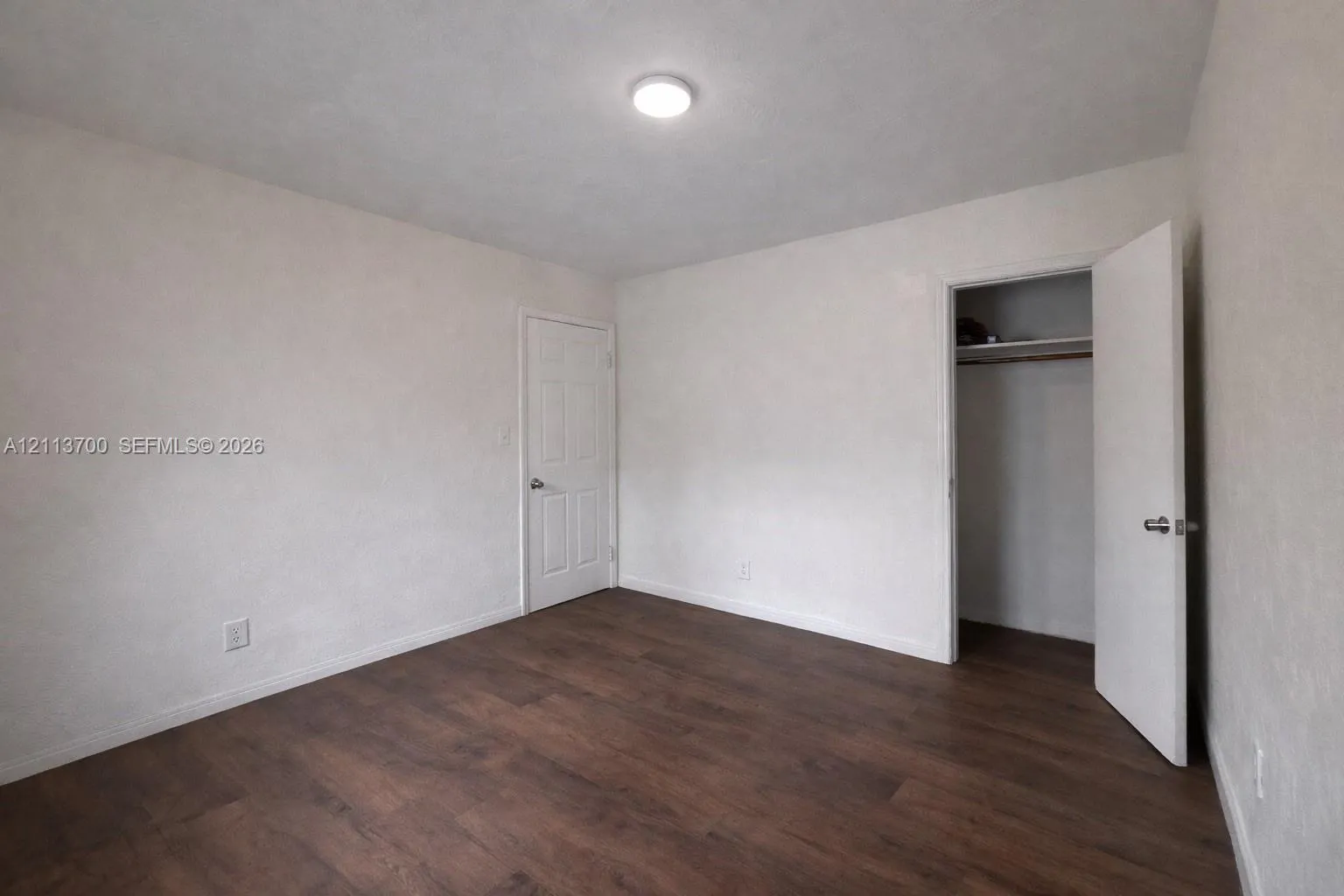 2707 Lincoln Street #17-18