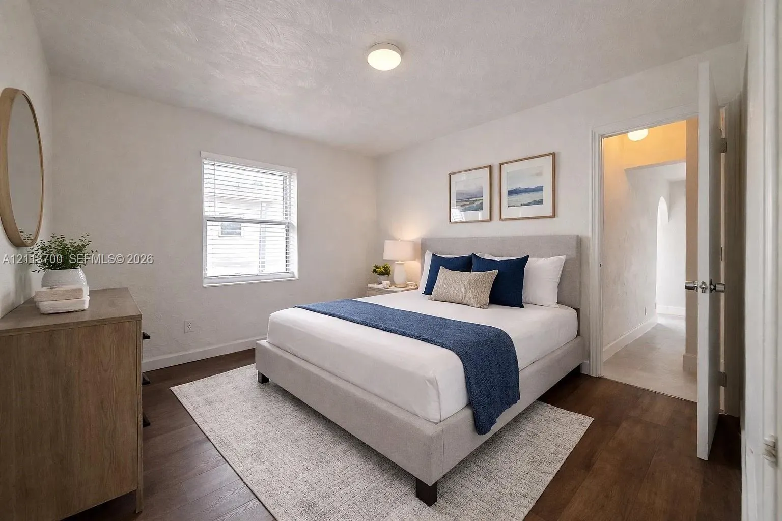 2707 Lincoln Street #17-18