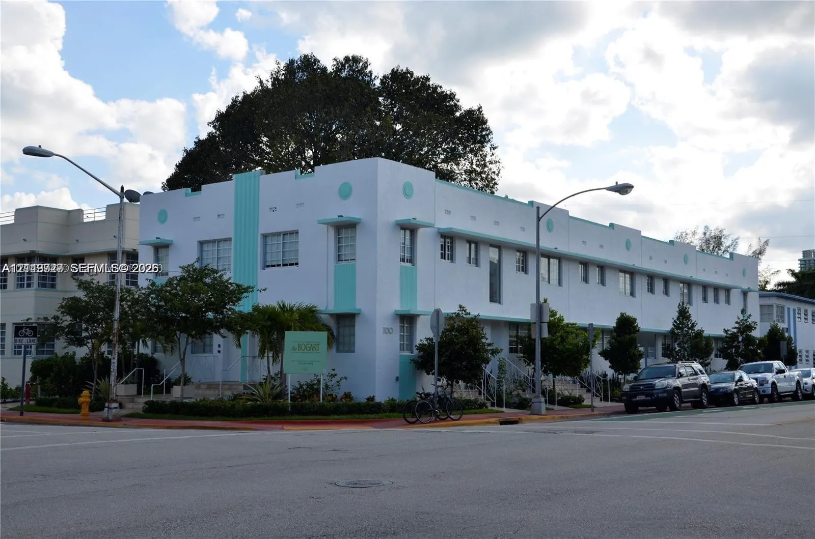 700 SE 16th Street #201
