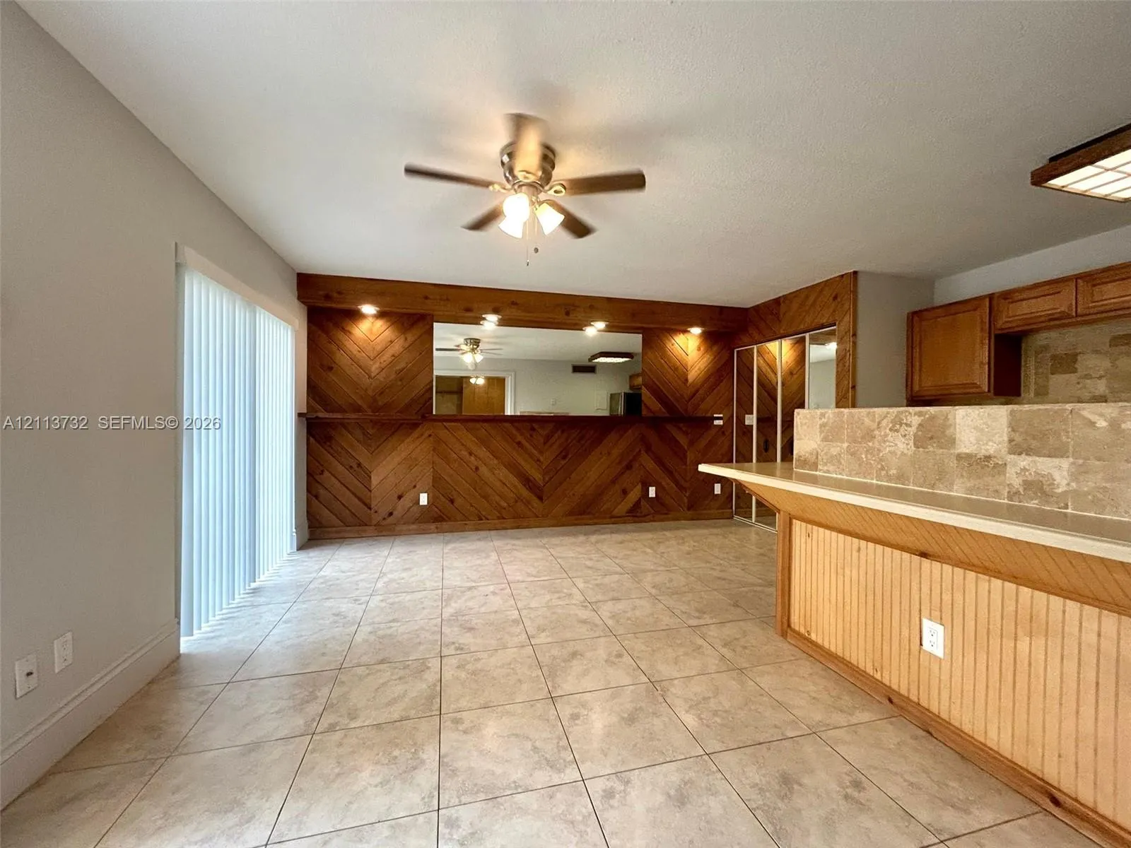 645 Executive Center Drive #R107