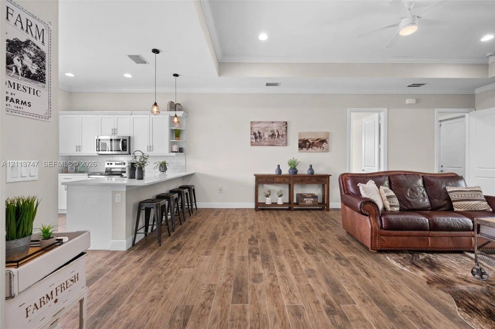 1960 Moulder Drive