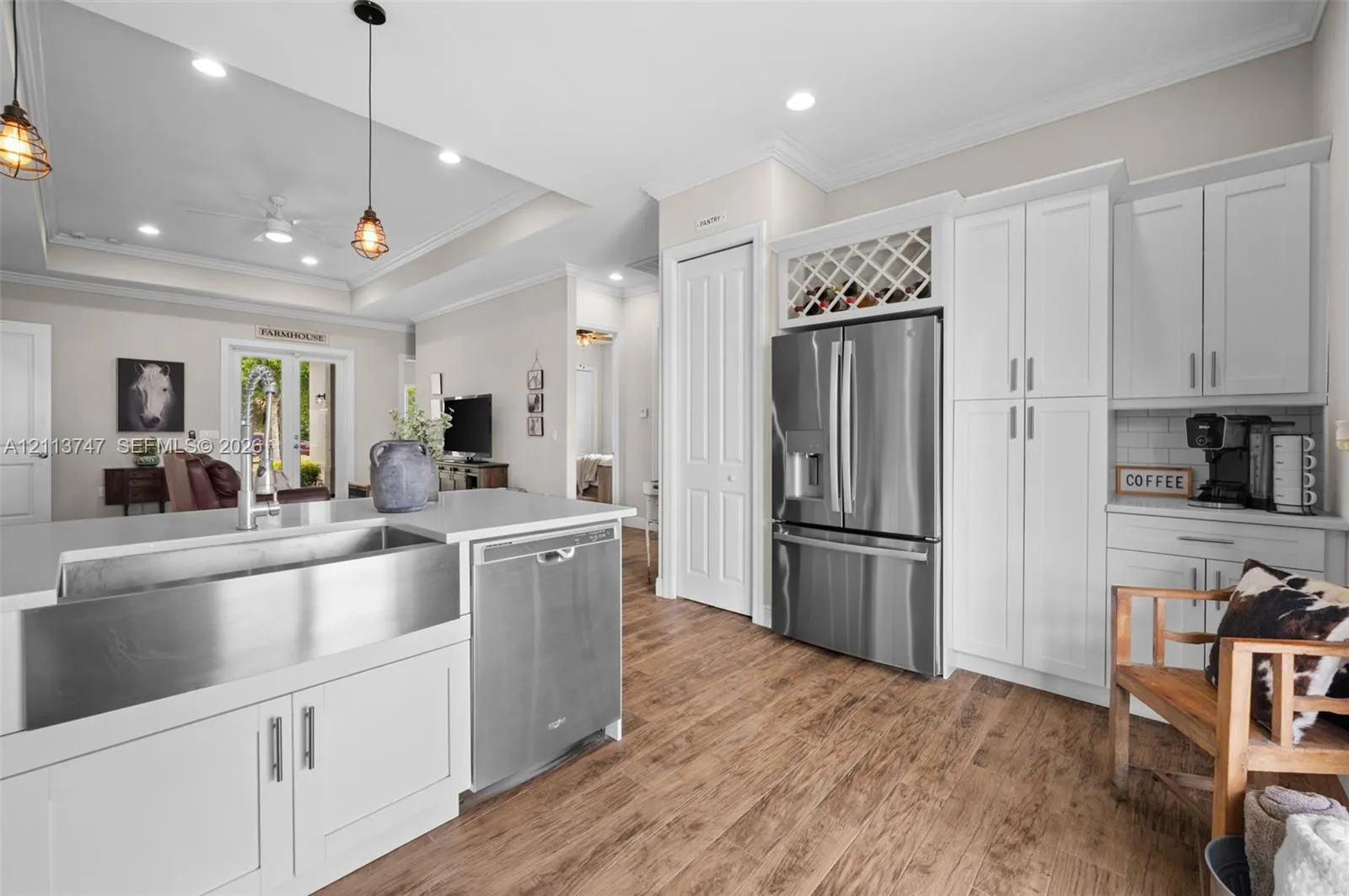 1960 Moulder Drive
