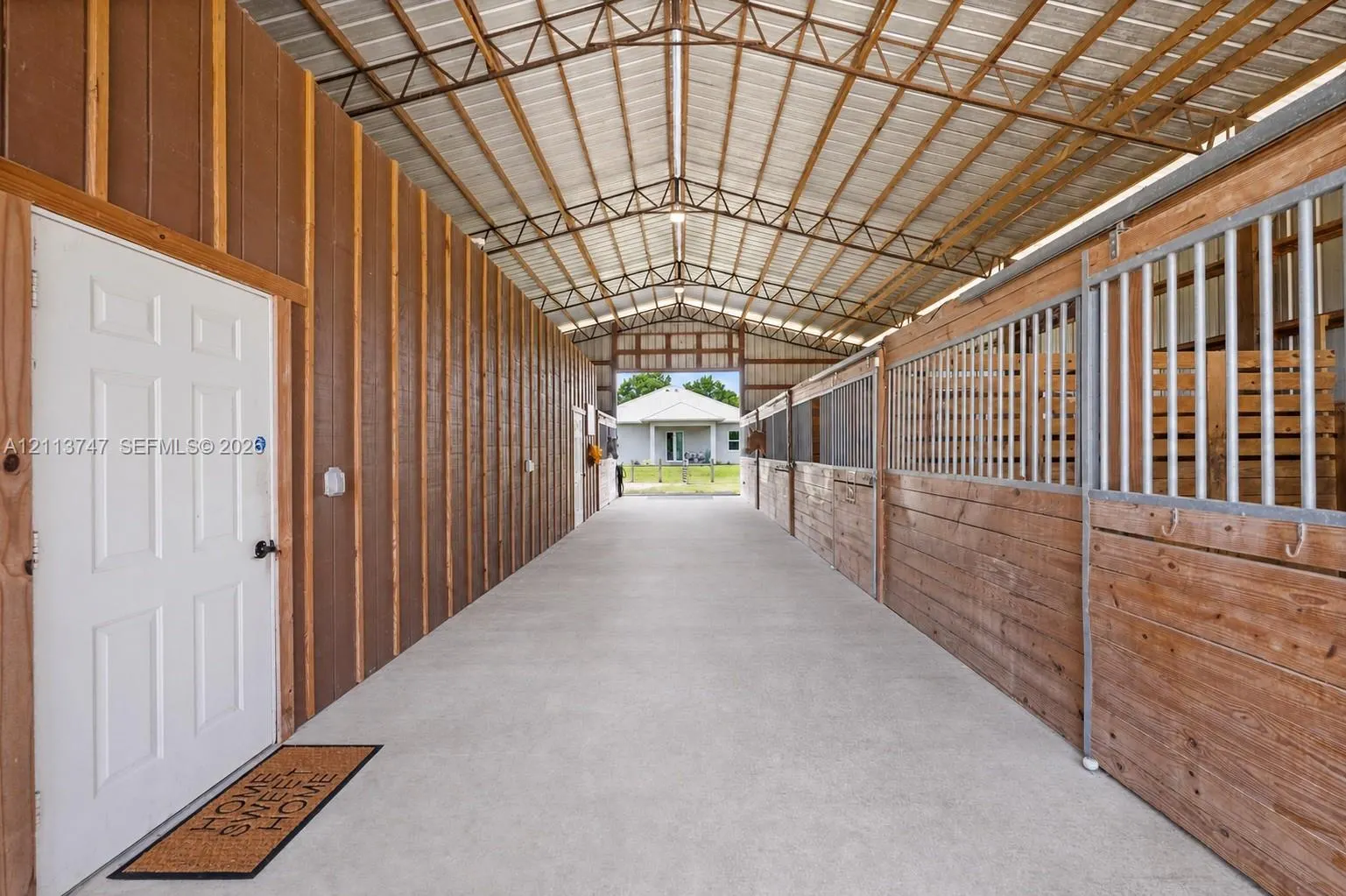 1960 Moulder Drive