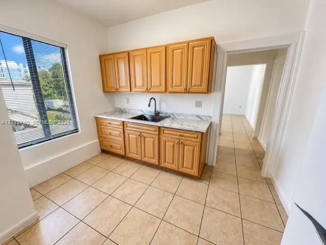 226 SW 21st Avenue #U