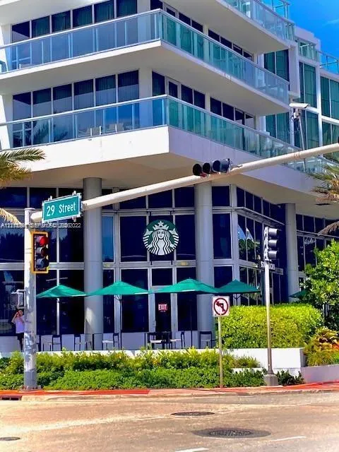 2899 Collins Avenue #1429