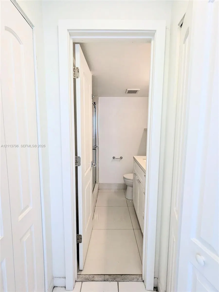 710 Washington Avenue #324