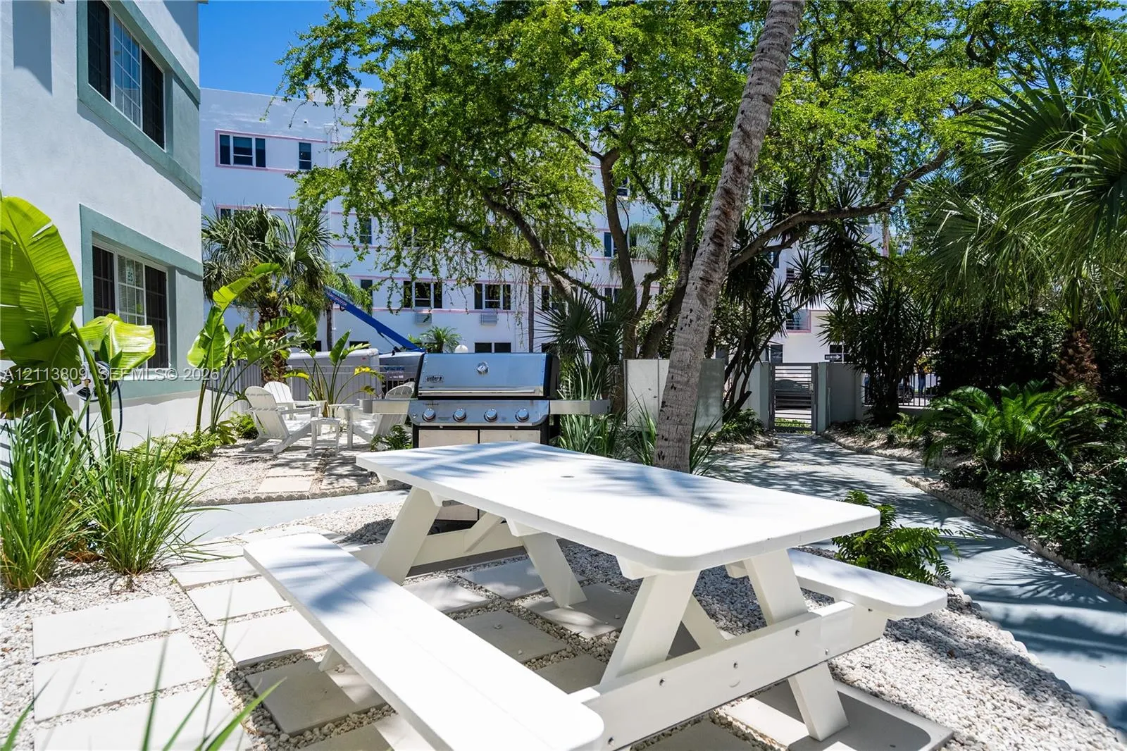 2418 Flamingo Drive #10