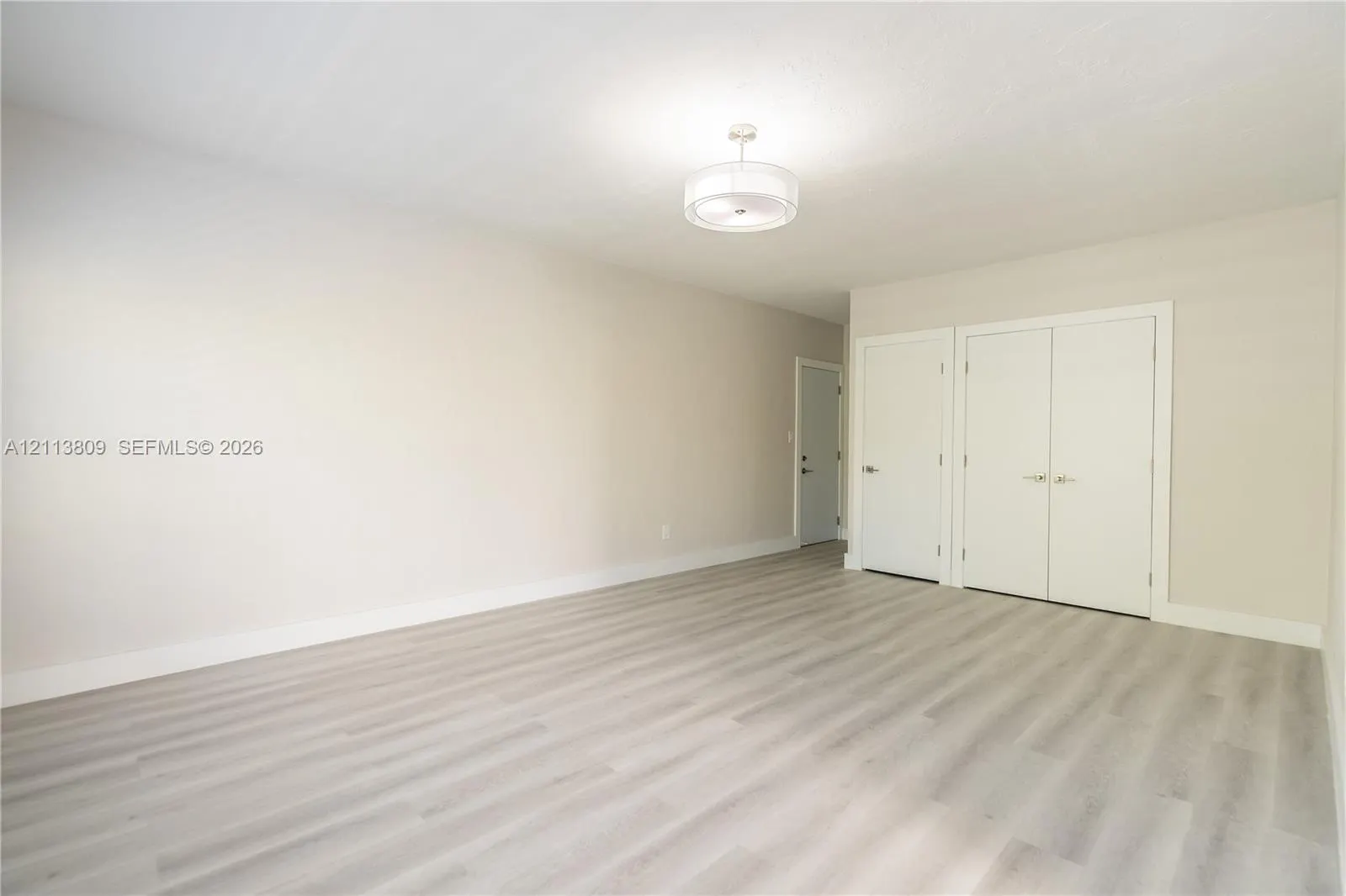 2418 Flamingo Drive #10