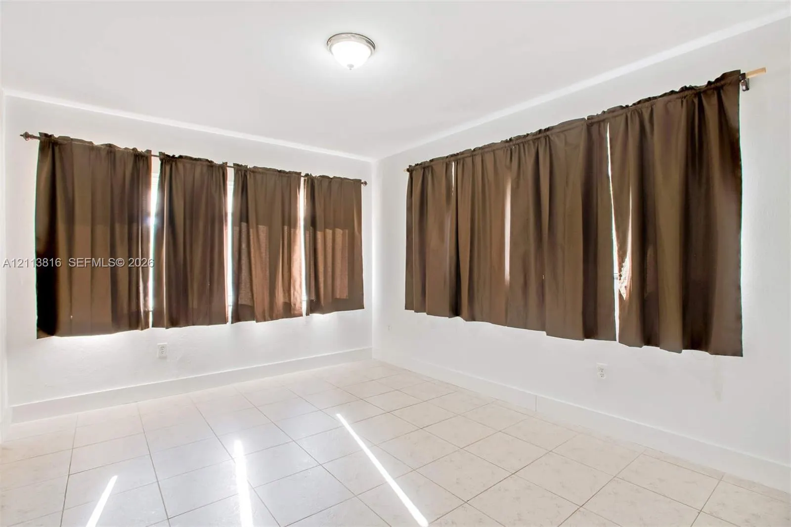 10001 W Bay Harbor Drive #208