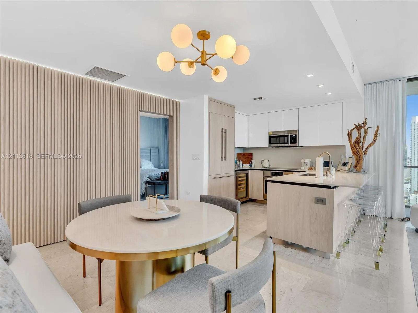 88 SW 7th Street #2011 (corner)