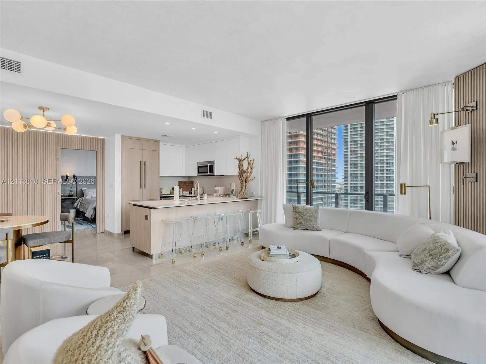 88 SW 7th Street #2011 (corner)