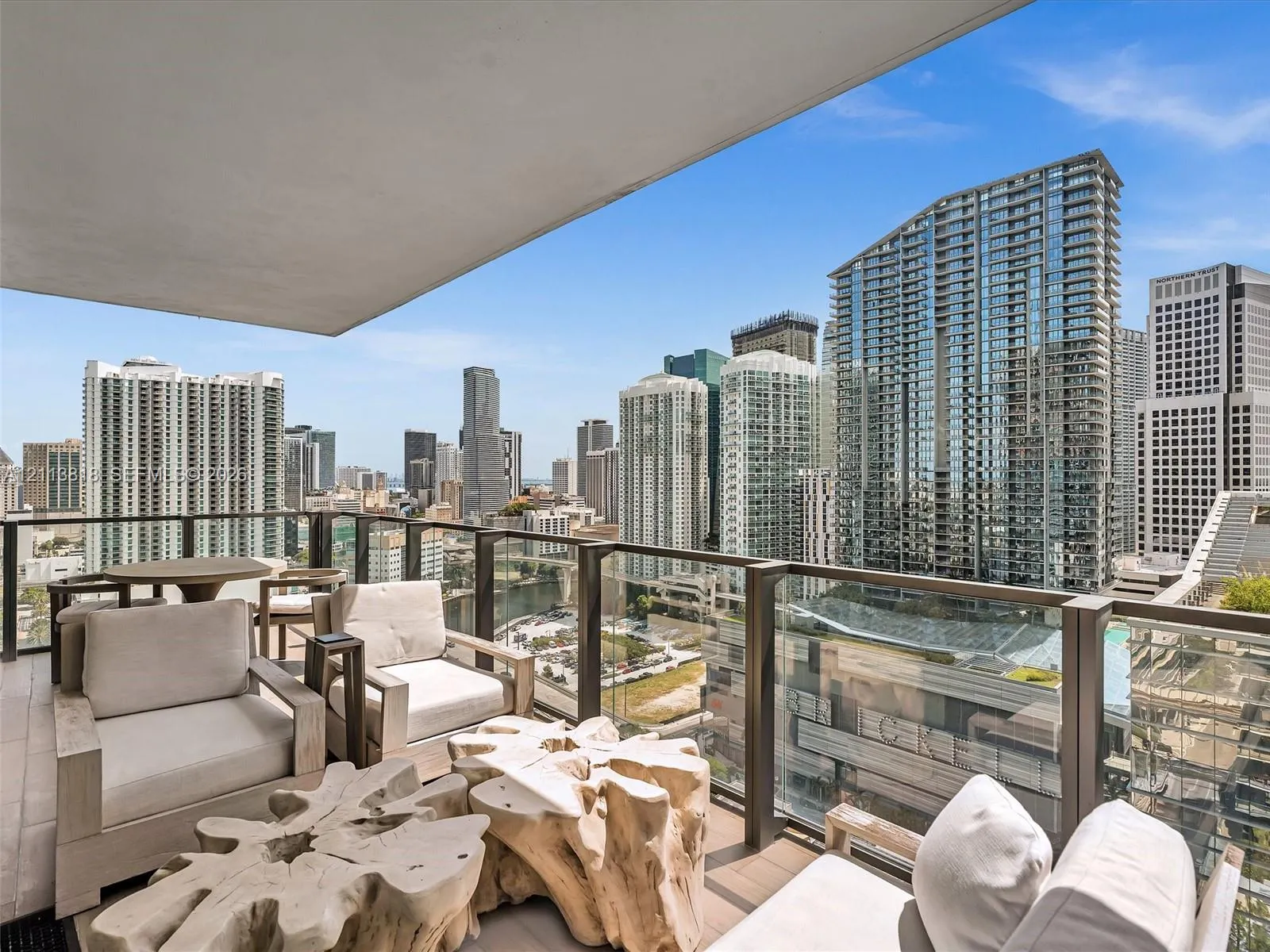 88 SW 7th Street #2011 (corner)