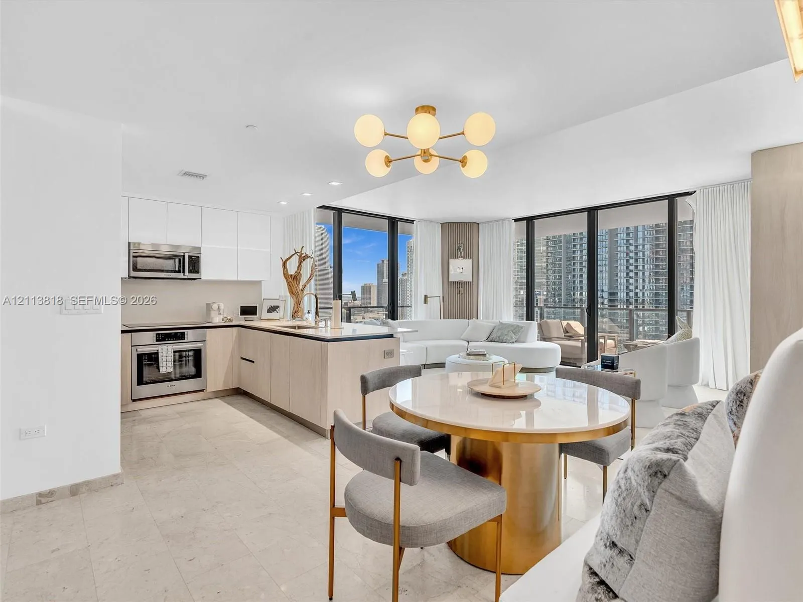 88 SW 7th Street #2011 (corner)