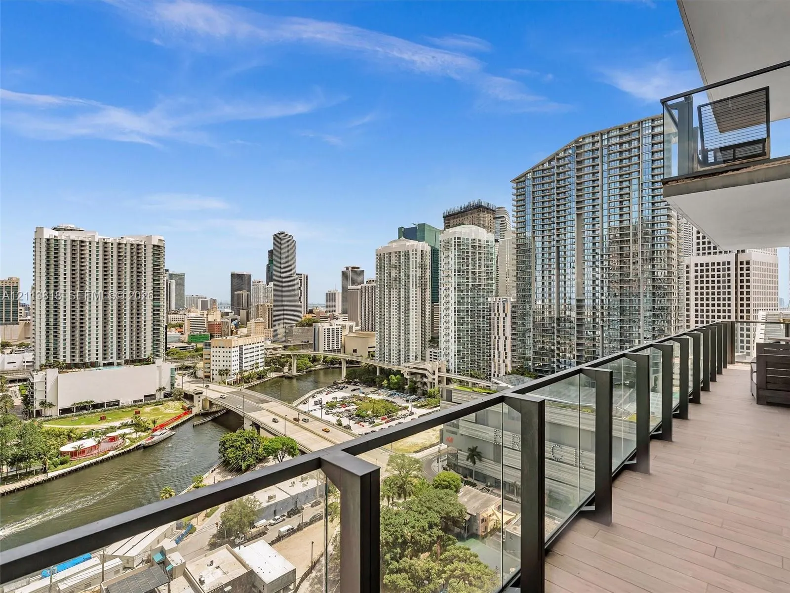 88 SW 7th Street #2011 (corner)