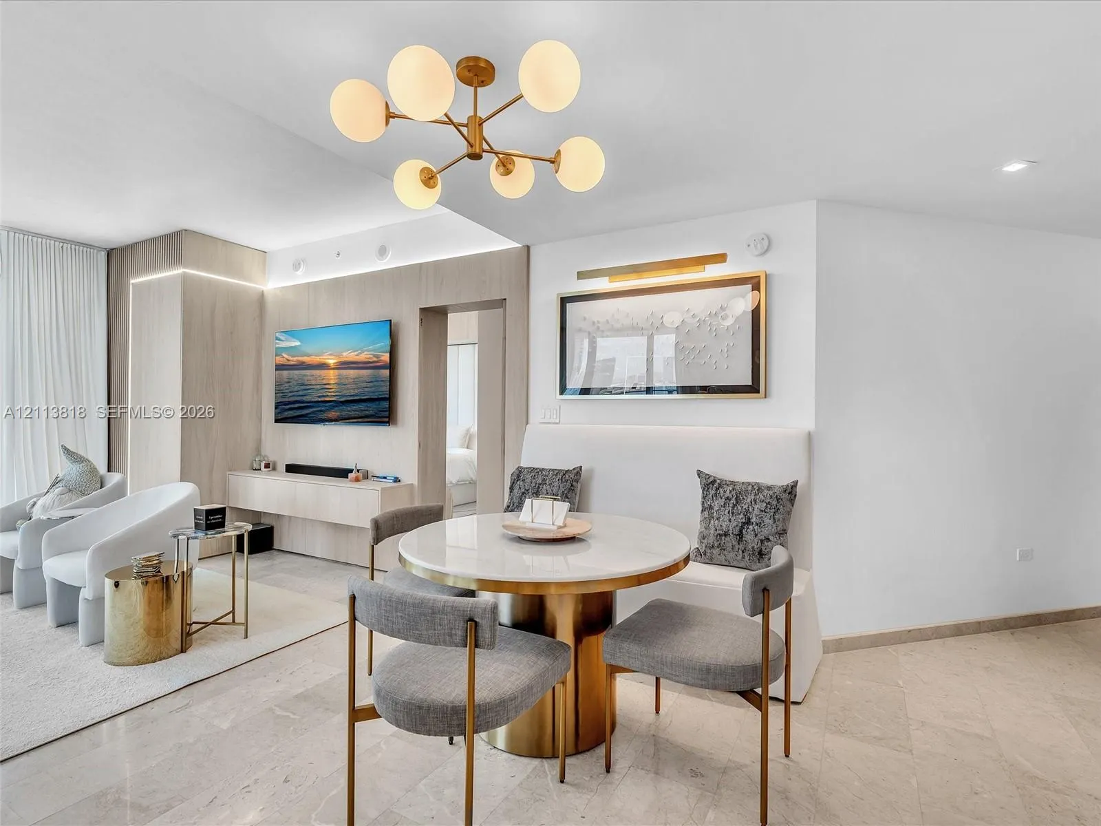 88 SW 7th Street #2011 (corner)