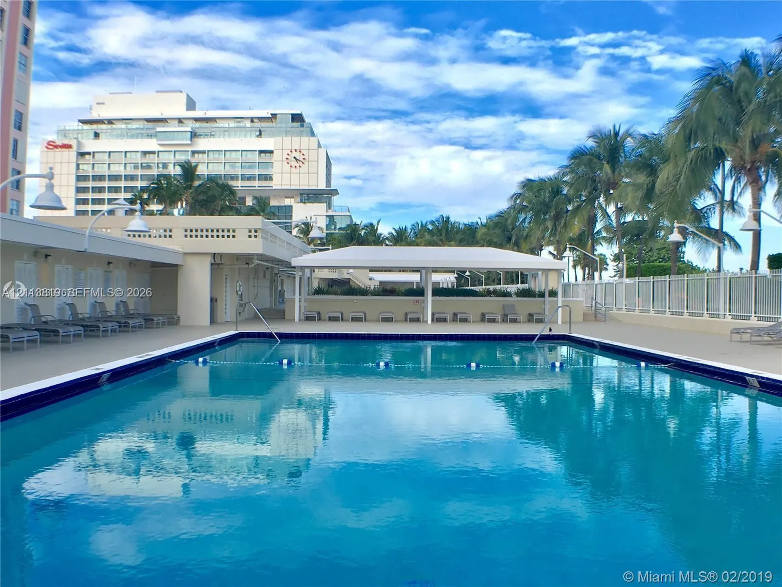 2899 Collins Avenue #848