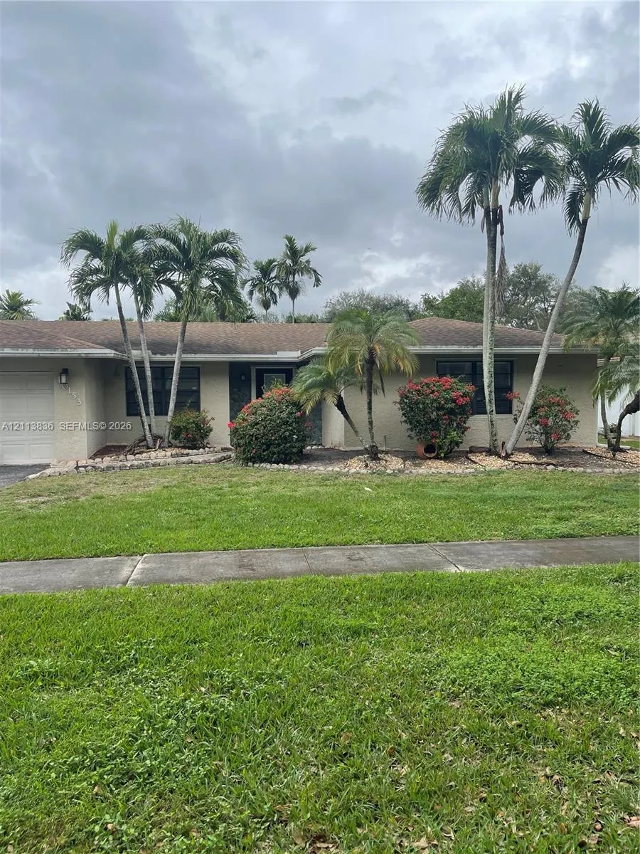 10153 SW 51st Street