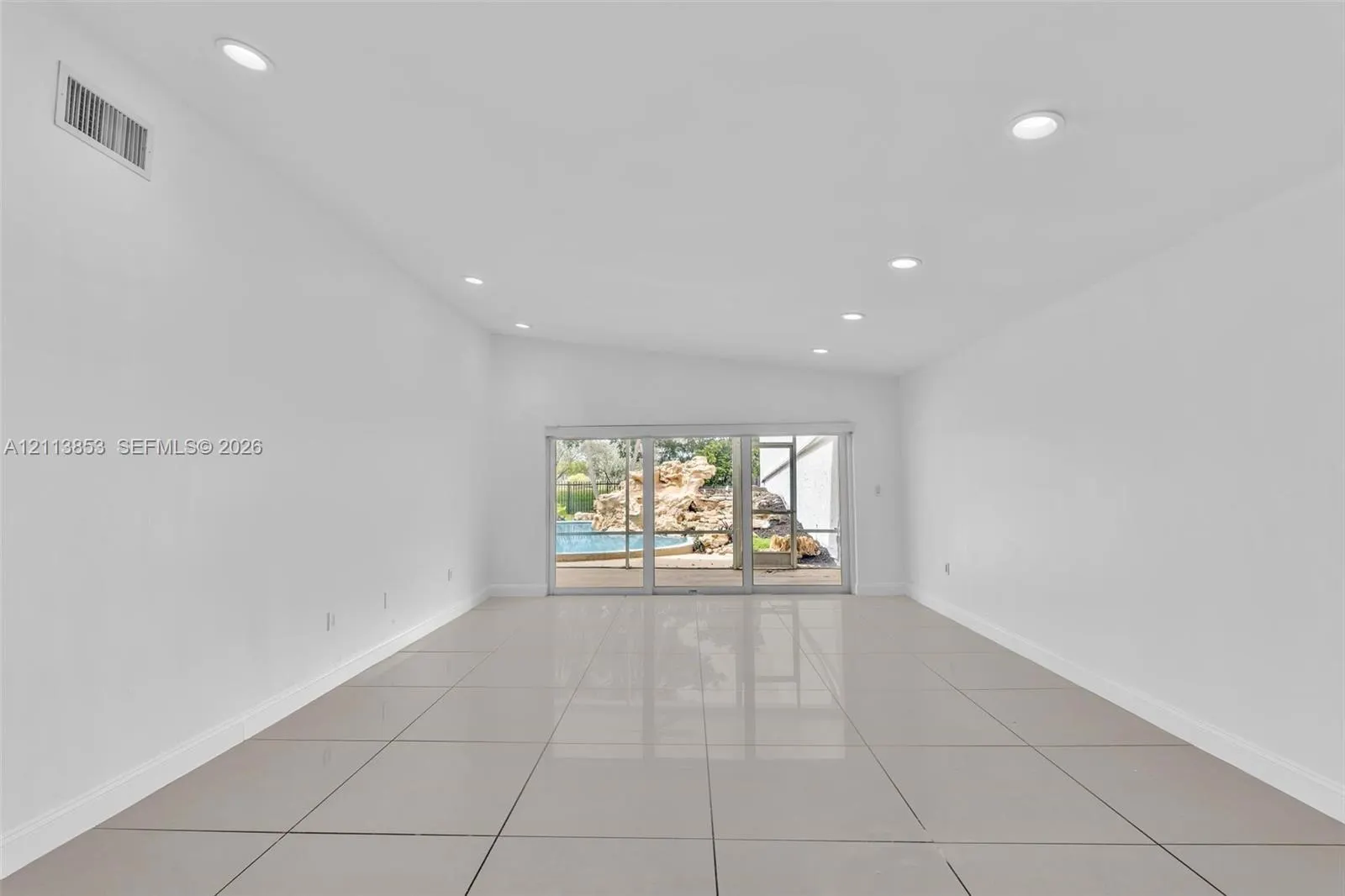 616 NE 195th Street