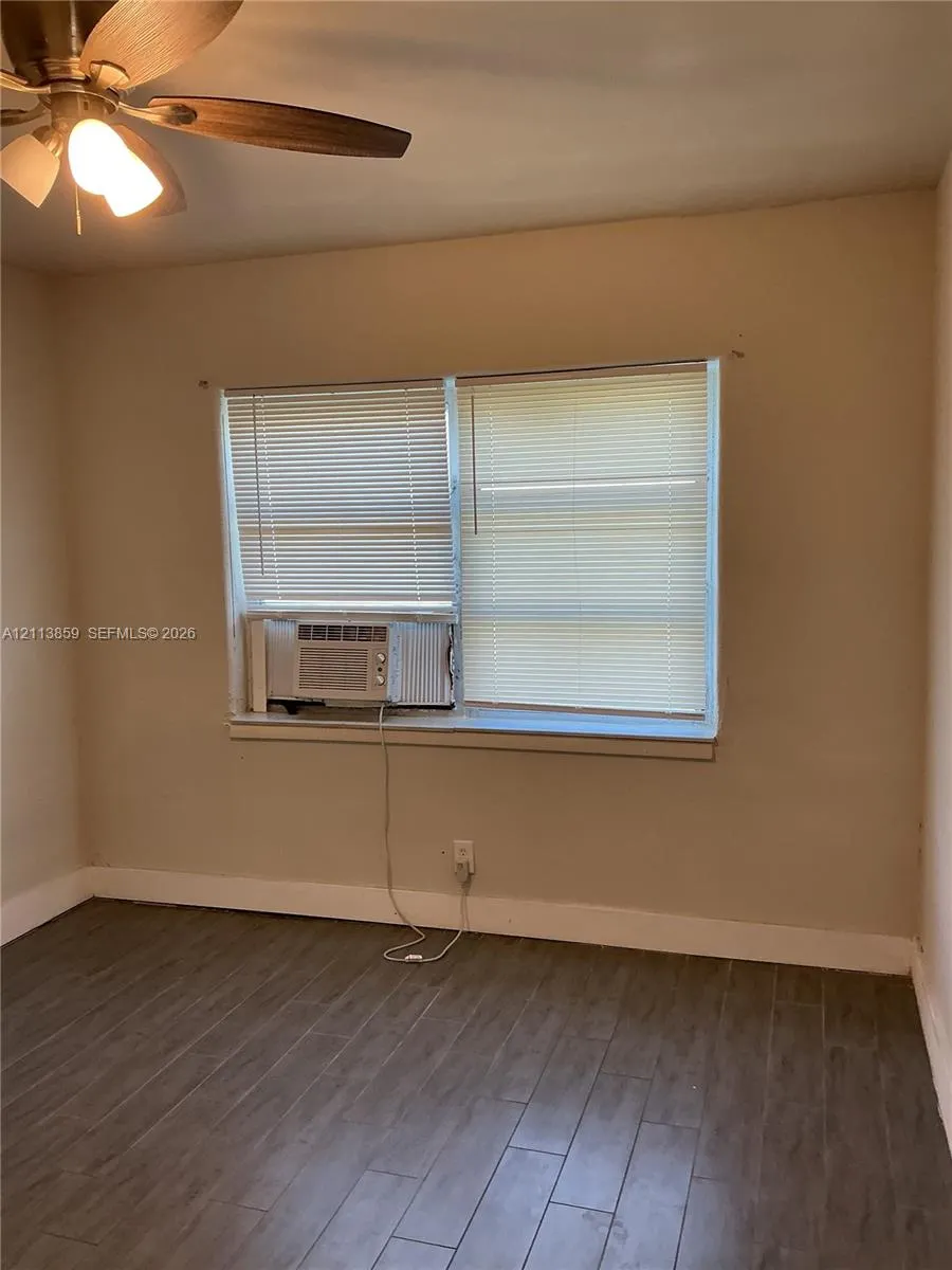 2222 Van Buren Street #26