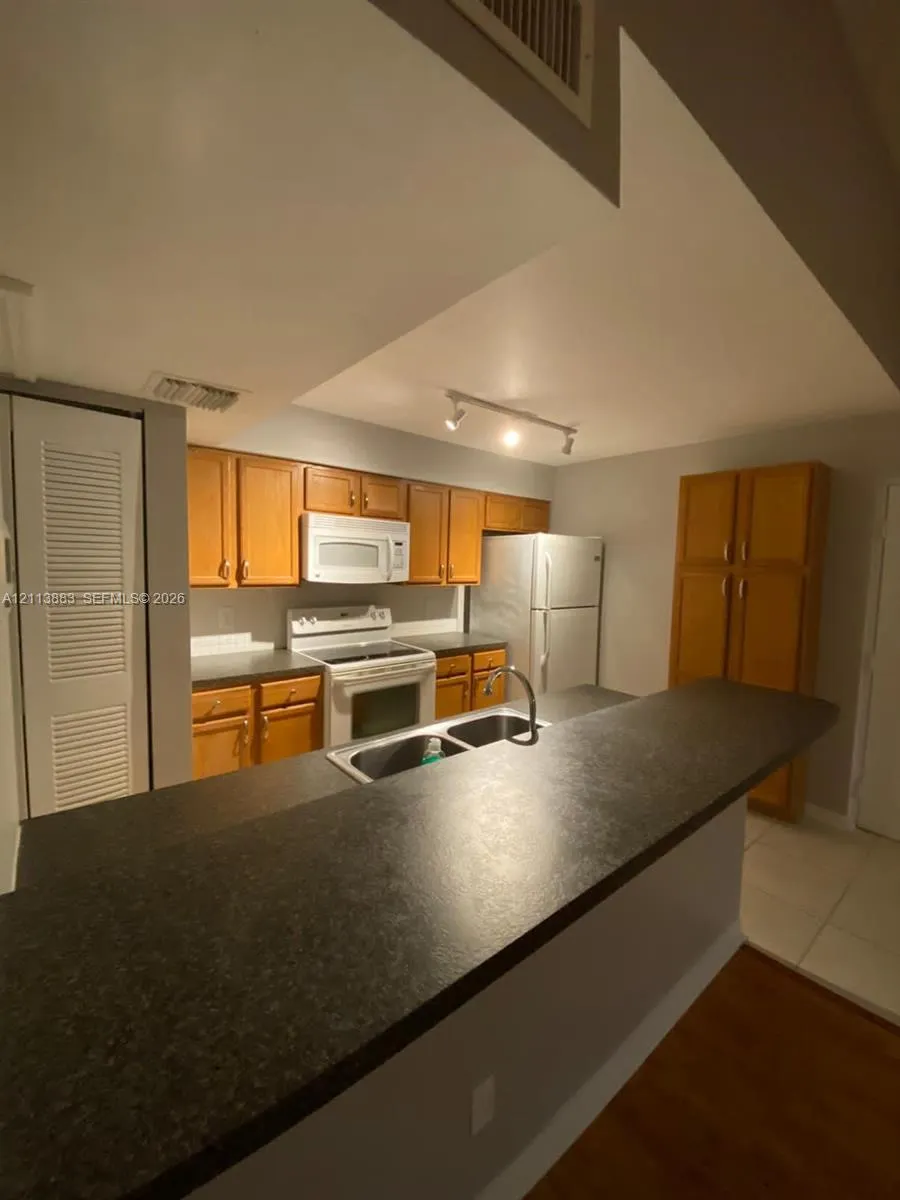 9905 Westwood Drive #21-3