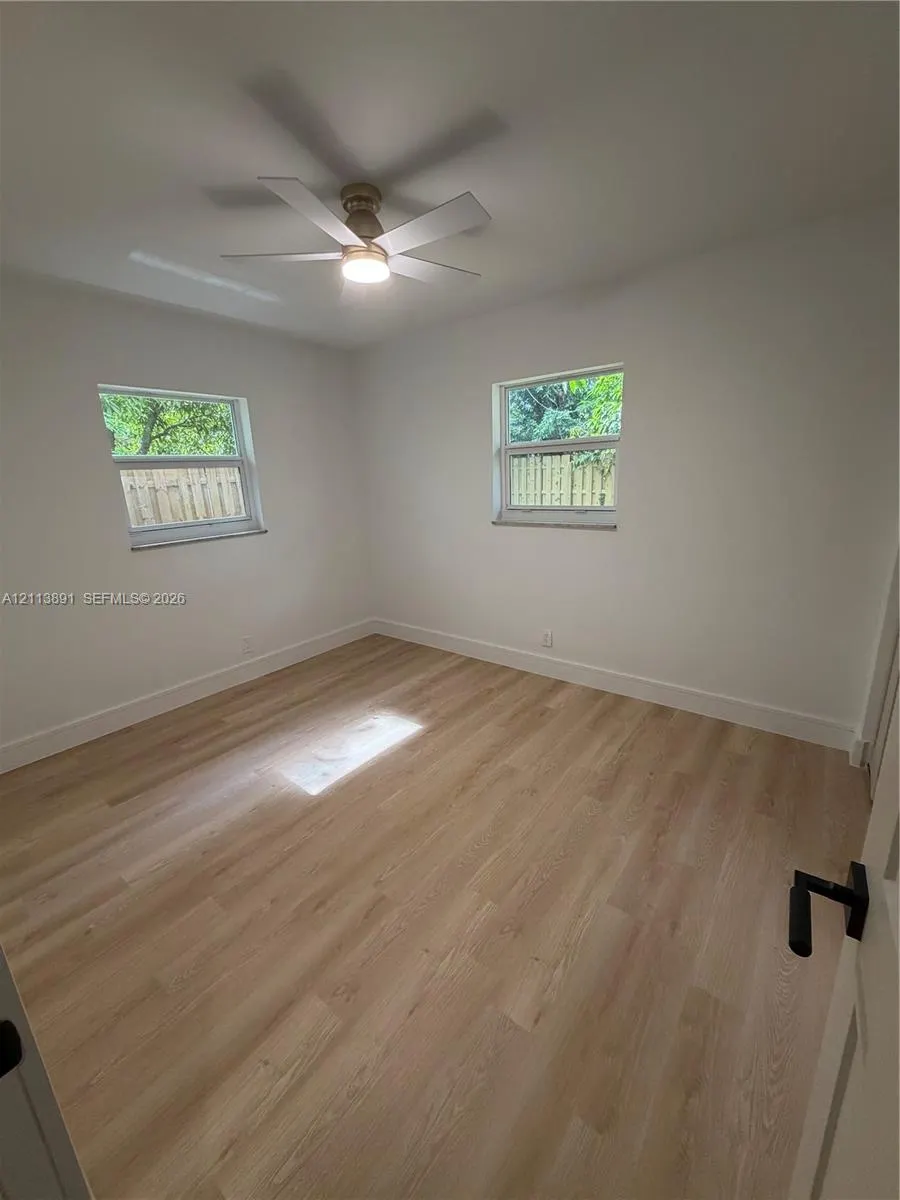 110 NE 17th Court