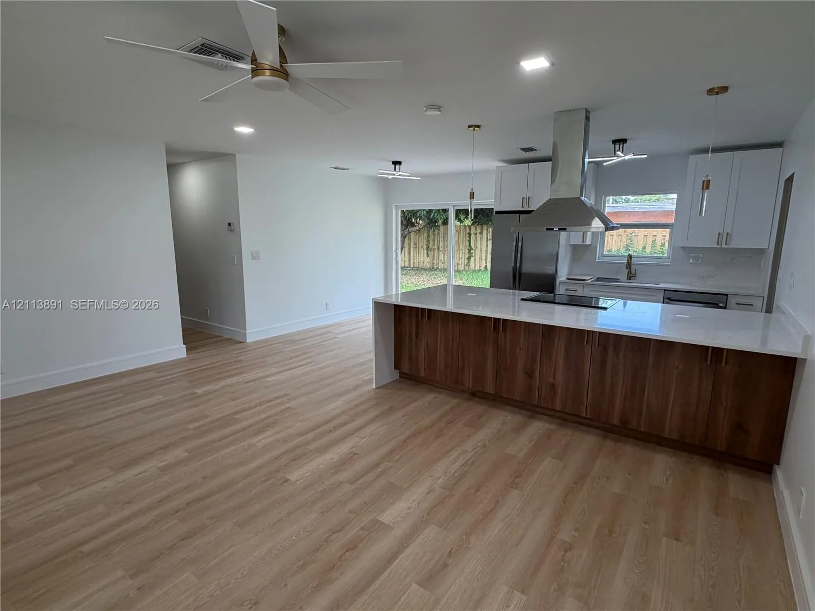 110 NE 17th Court