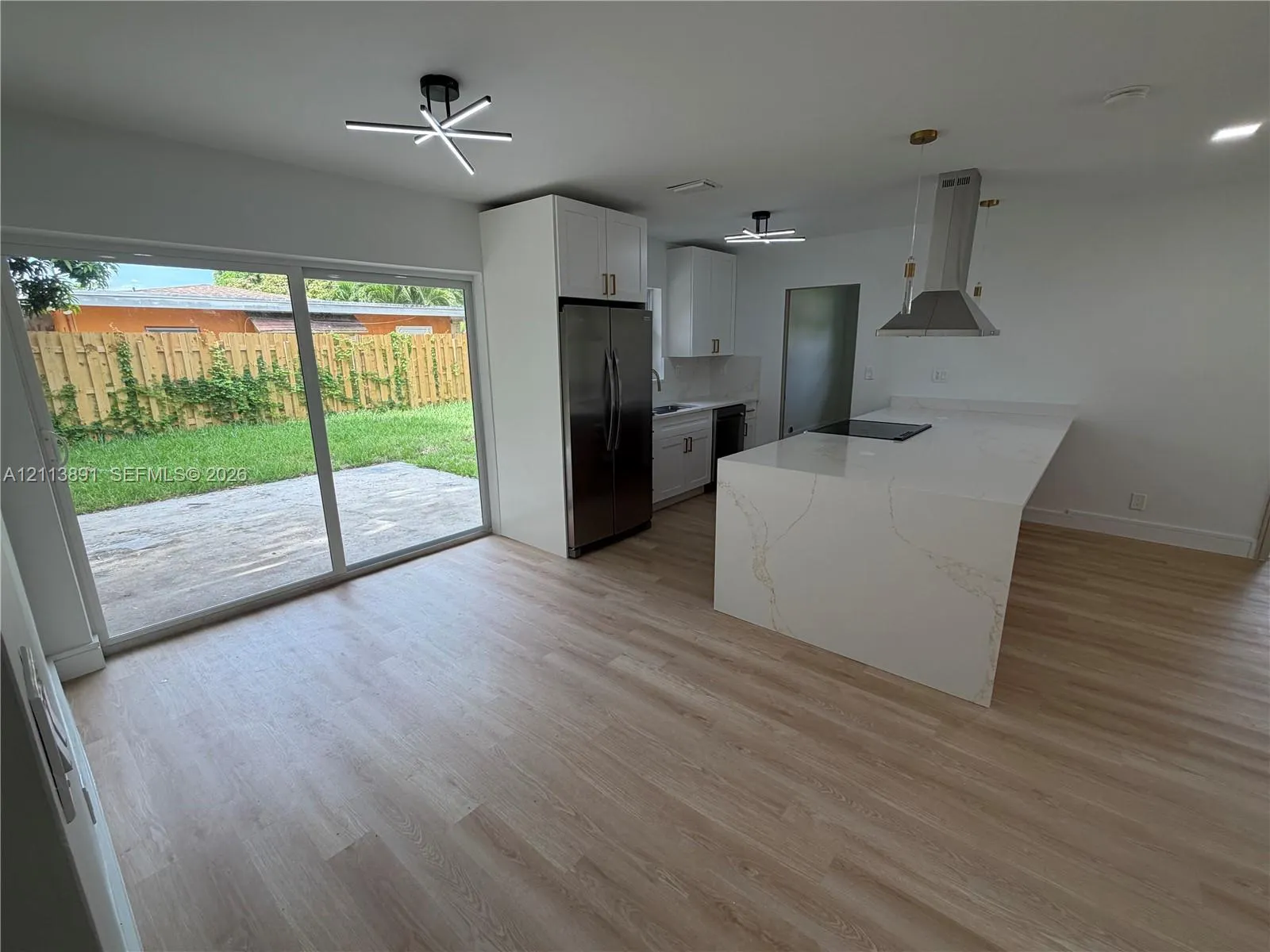 110 NE 17th Court