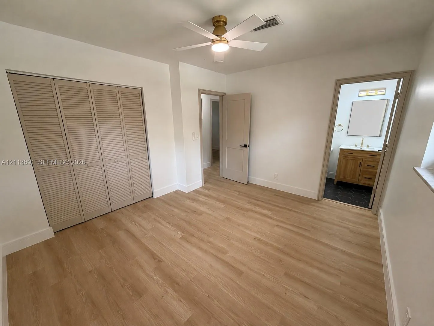 110 NE 17th Court