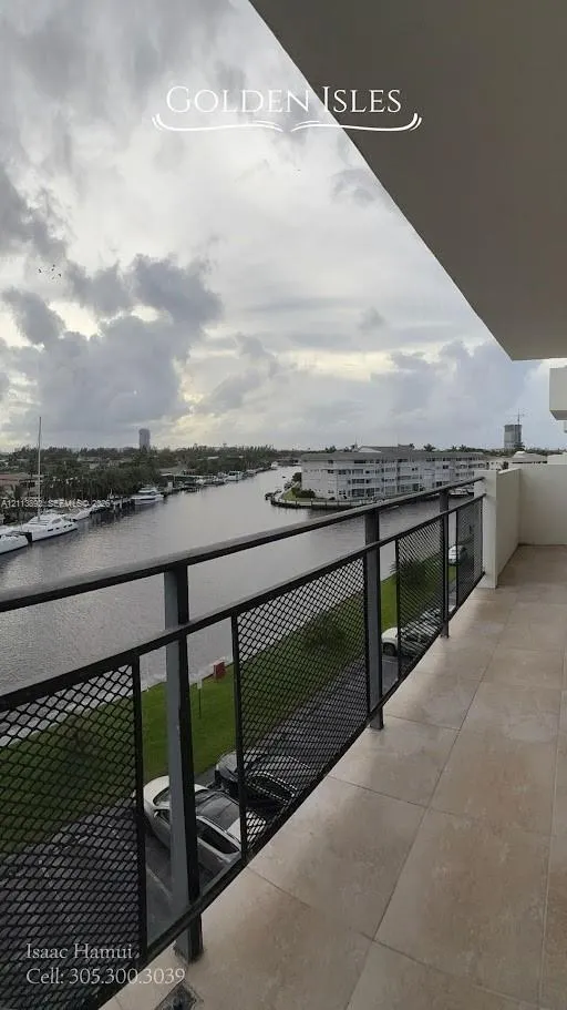 401 Golden Isles Drive #509