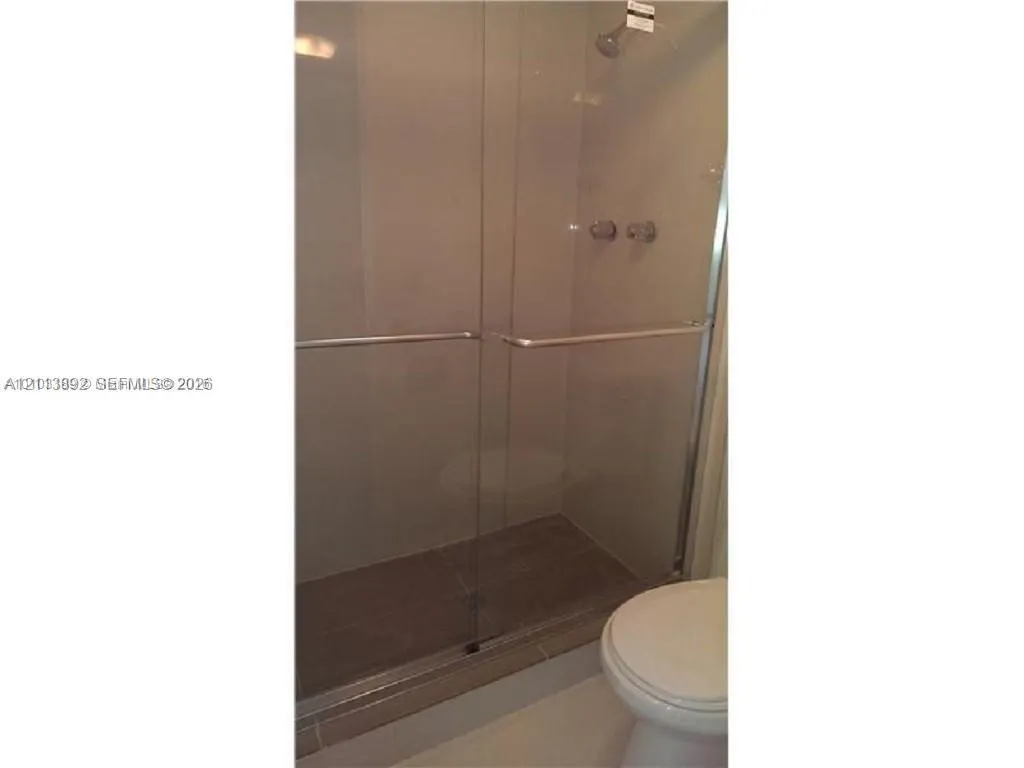 401 Golden Isles Drive #509