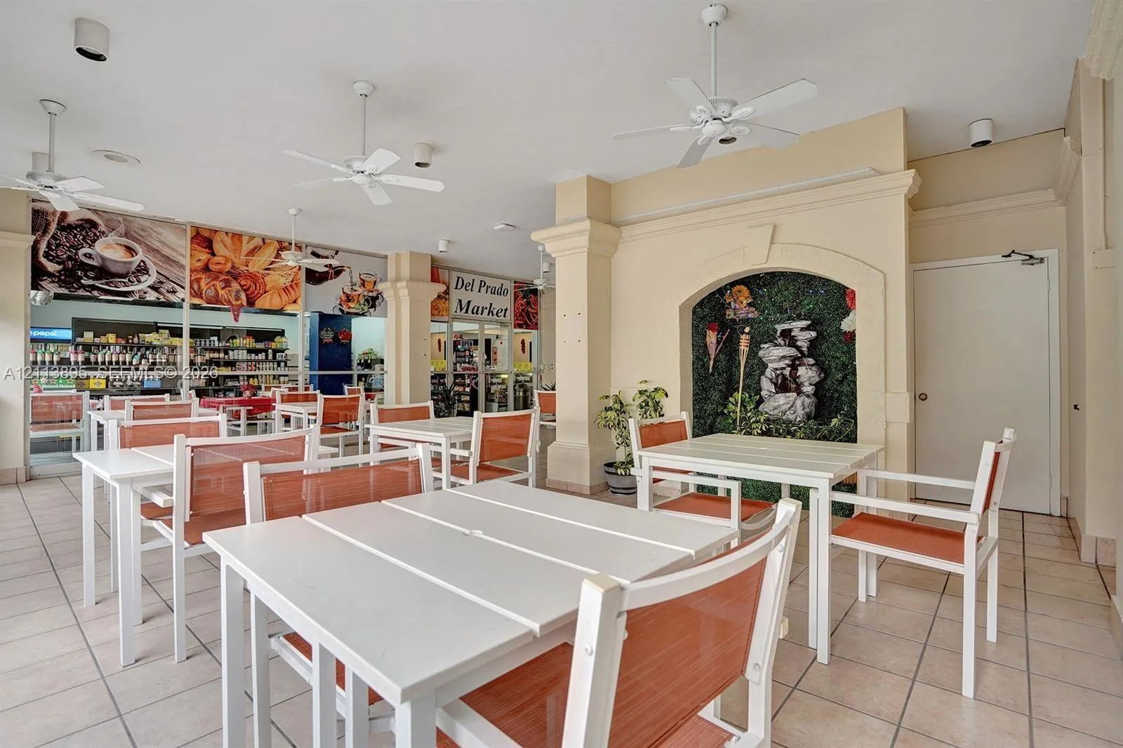 18011 Biscayne Boulevard #702
