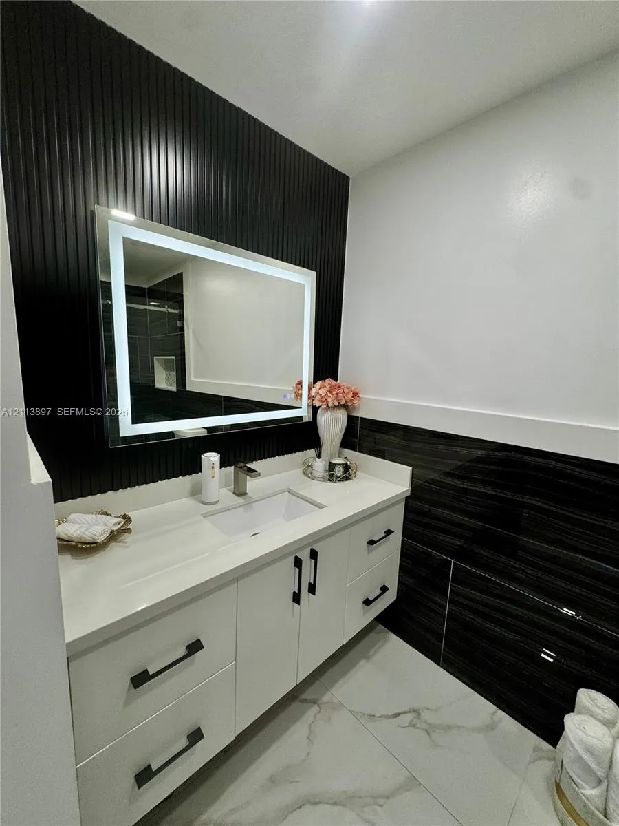 520 E 58th Street