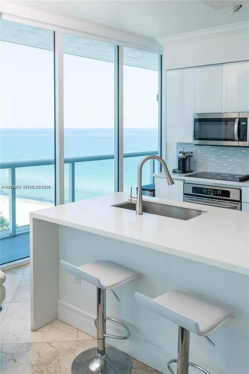 6515 Collins Avenue #1609