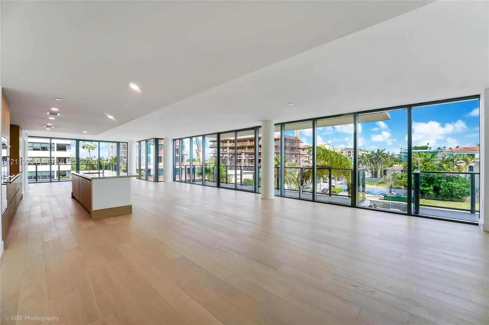 1177 Kane Concourse #406