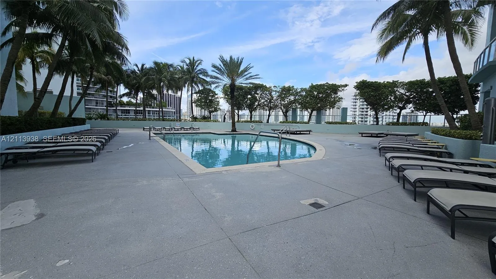 1900 N Bayshore Drive #1617
