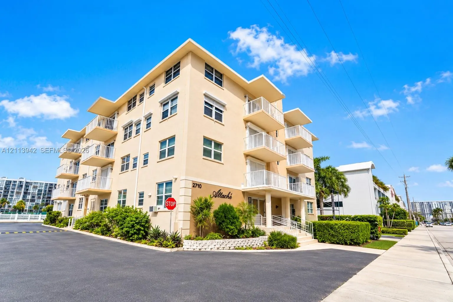 2710 S Ocean Drive #401