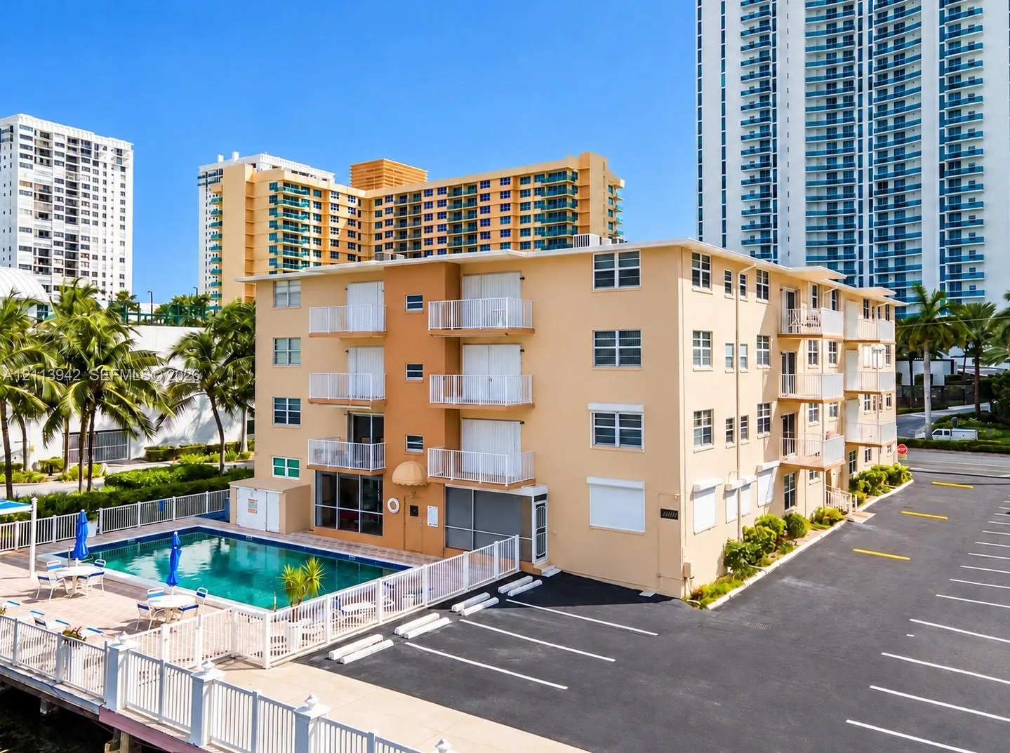 2710 S Ocean Drive #401